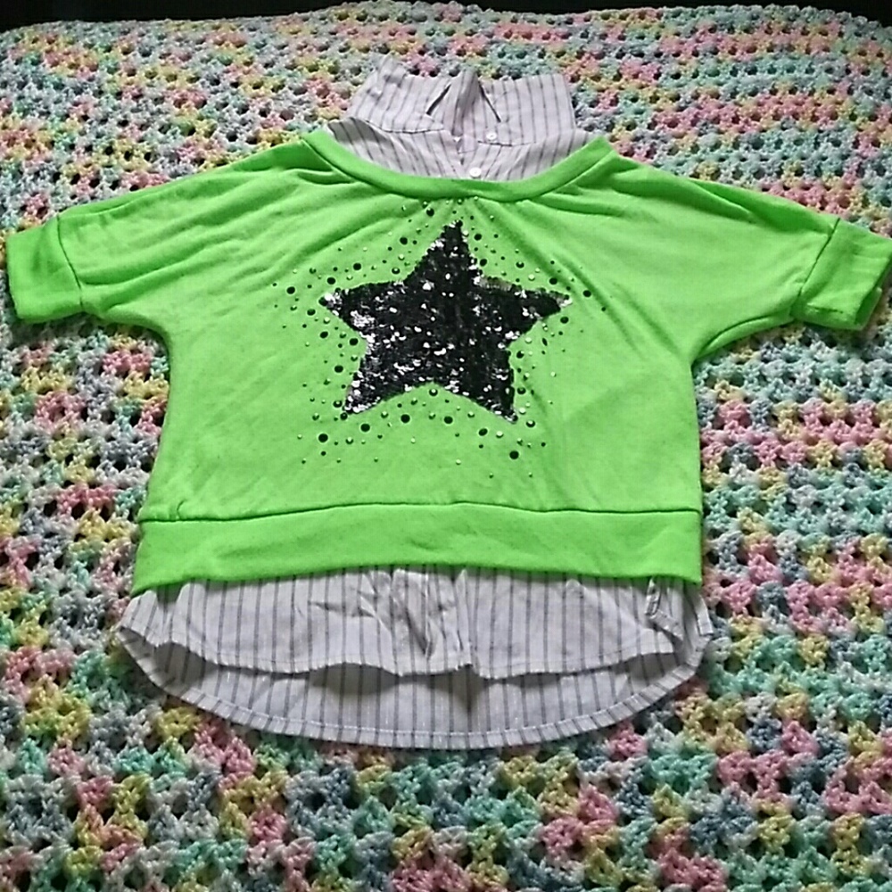 Green, black and white top